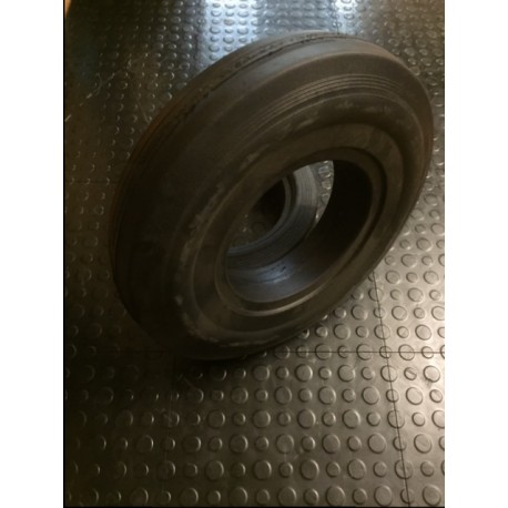 Massivdäck 4.00-8